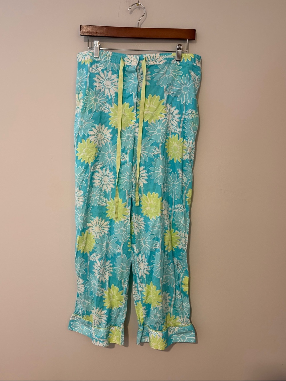 Lilly Pulitzer Pajamas Set - Picture 3 of 9